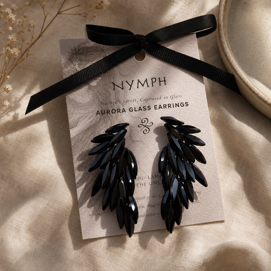 Vintažiniai stiklo auskarai „Angel Wings“ ✨- Jet Black